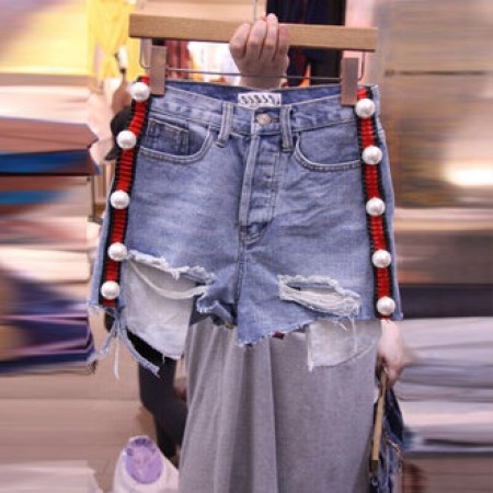 韓國東大門韓系氣質線條搭配釘珠設計抓破口袋牛仔短褲